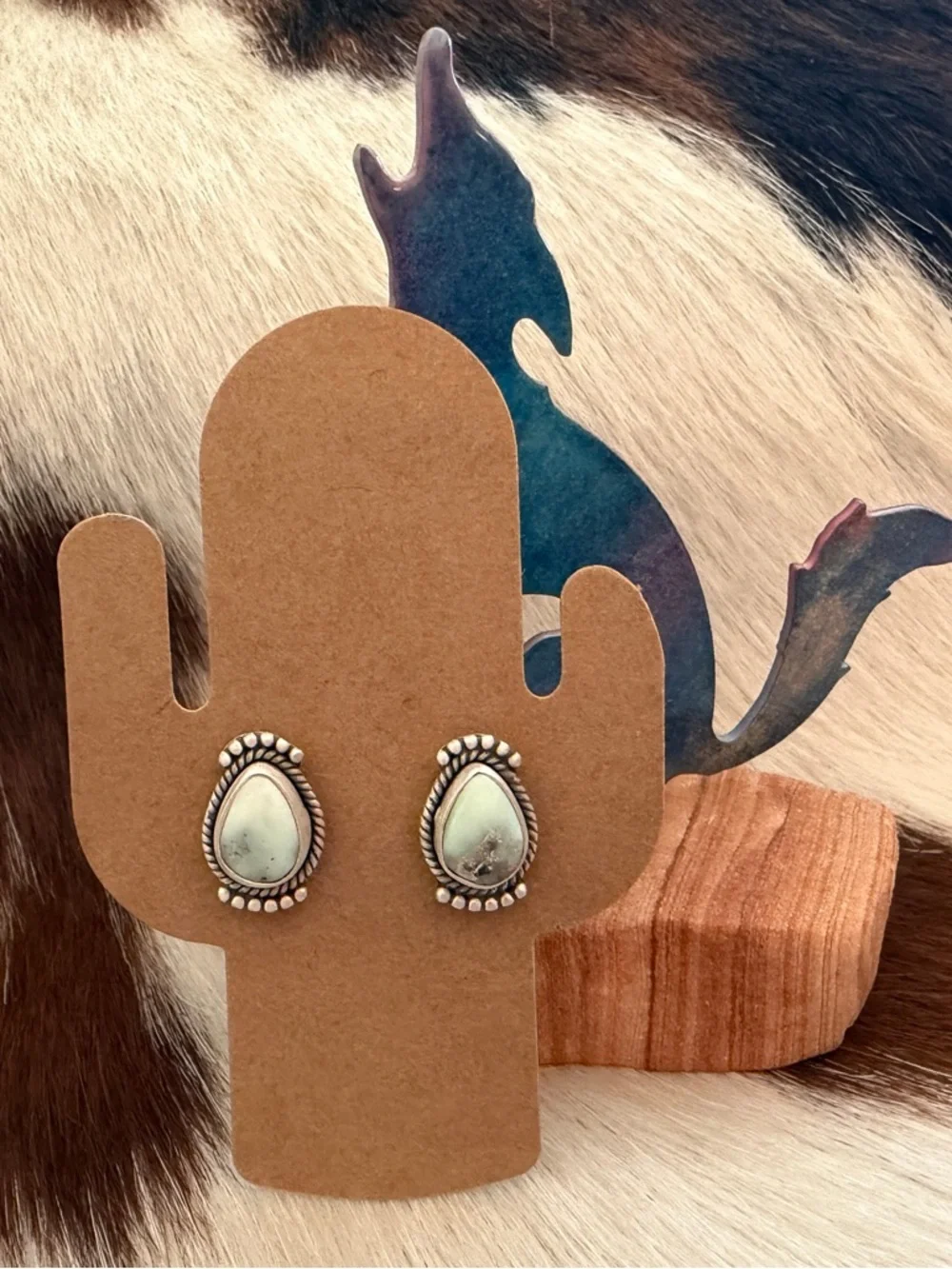 ❤️ Paloma Variscite Navajo Style Brushed Sterling Stud Earrings Closed Back